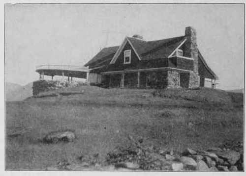 HOUSE IN THE WHITE MOUNTAINS, NEW HAMPSHIRE