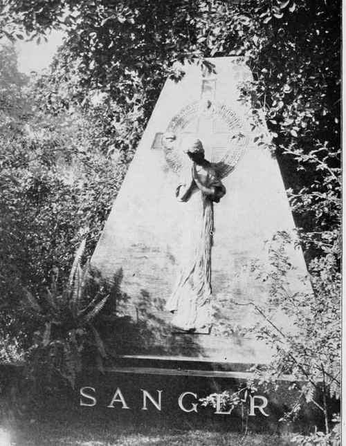 SANGER MONUMENT IN GRACELAND CEMETERY, CHICAGO, ILL.