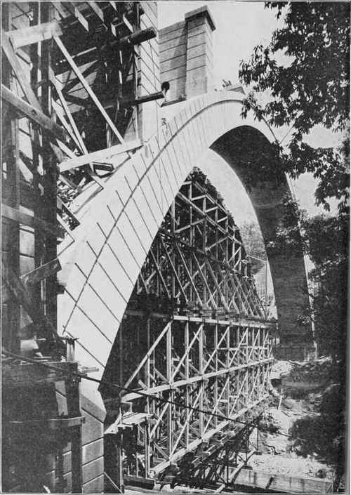 REINFORCED CONCRETE ARCH RIB, WALNUT LANE BRIDGE, PHILADELPHIA, PA.