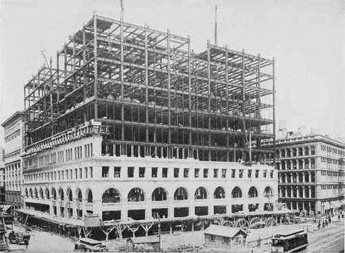 WANAMAKER BUILDING IN NEW YORK CITY, N. Y.
