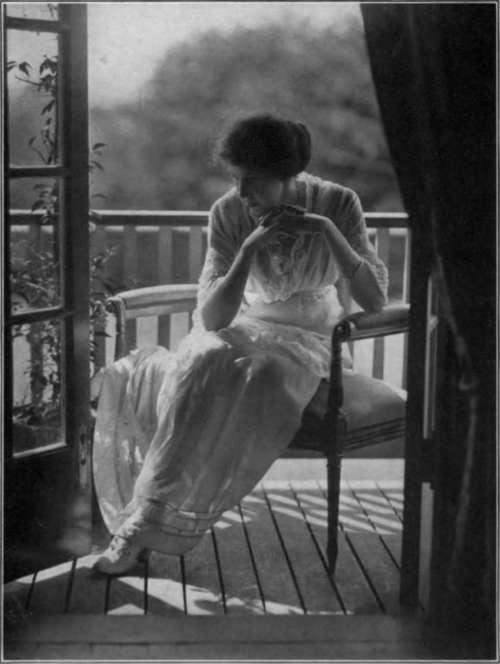 Not Conservative StudioLightMagazine1915 1