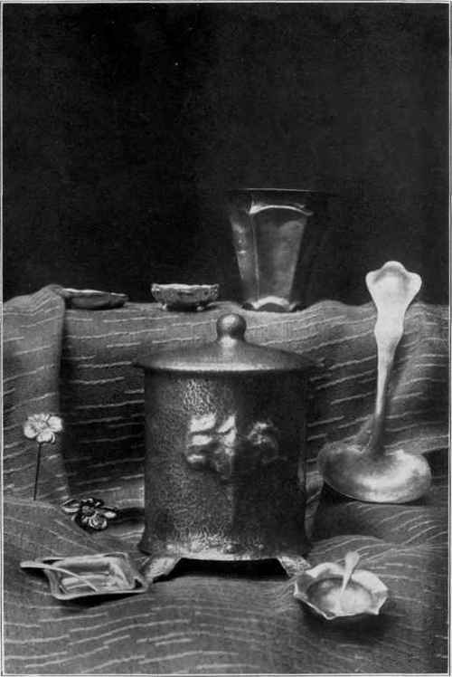 fig. 152. Salt and nut spoons, first method.