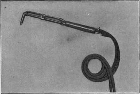 Low pressure torch for oxy acetylene. Industrial oxygen company