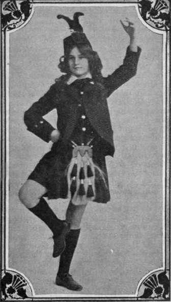 Fig. 2. The first Fling step. The foot is extended sideways with a spring, then raised below the knee