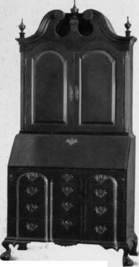 Block Front, Slant Top Scrutoirc with cabinet top, third quarter eighteenth century.