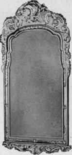 Gilt Looking Glass in Chippendale style, 1760 70.