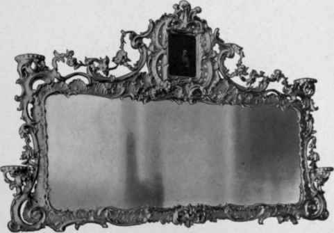 Mantel Looking Glass, Chippendale style, 1750 65.