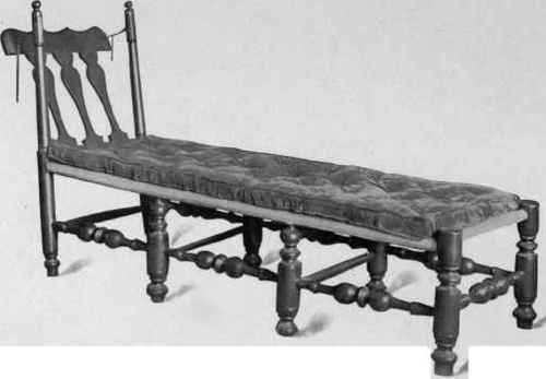 Turned Couch, Pennsylvania type, about 1700.