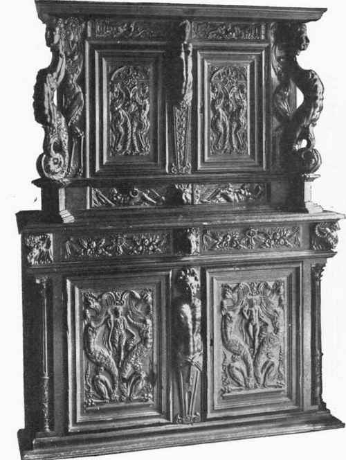 SIDEBOARD. Epoch Francis I. Cluny Museum.