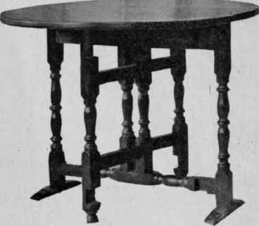 Gate legged Table, 1680 1700.