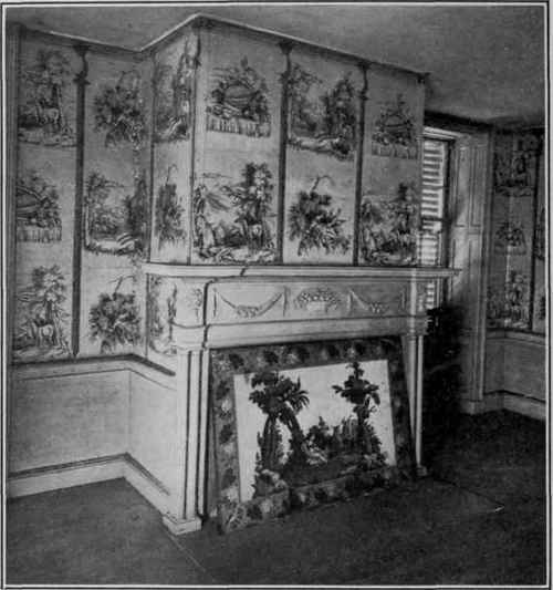 Mantel in Lindall Barnard Andrews House, Salem, 1800.