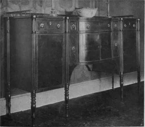 MAHOGANY INLAID SHERATON SIDEBOARD OF AMERICAN TYPE.