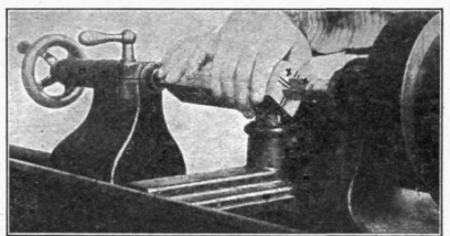Lesson I Placing Work In The Lathe 5