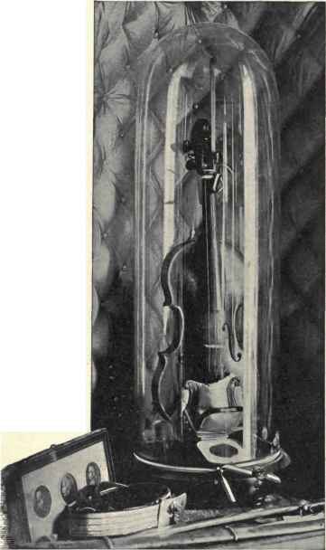 paganini's violin, municipal palace.